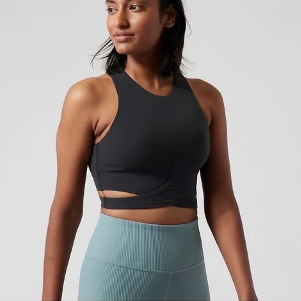 ATHLETA Conscious Cut Out Crop Tank